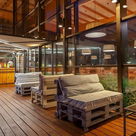 Hotel Puerta De Bilbao 4*