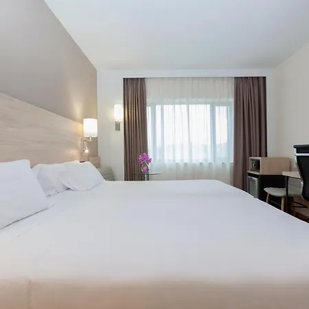 Puerta De Bilbao Hotel