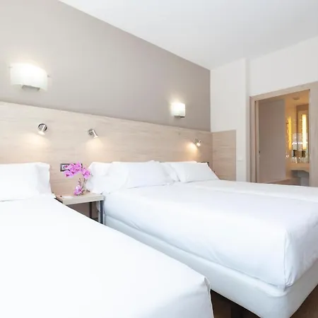 Hotel Puerta De Bilbao