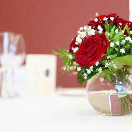 Hotel Puerta De Bilbao