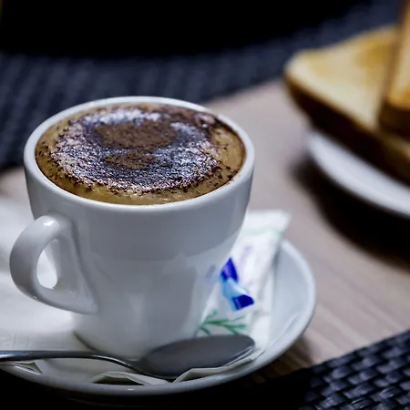 Hotel Puerta De Bilbao 4*