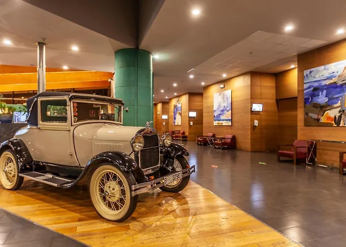 Hotel Puerta De Bilbao 4*