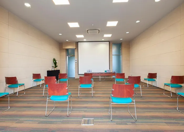 Puerta De Bilbao バラカルド