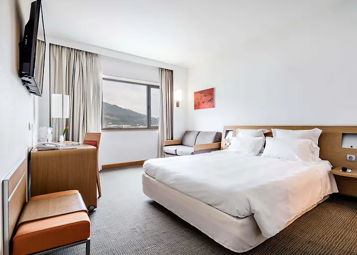 Puerta De Bilbao Hotel