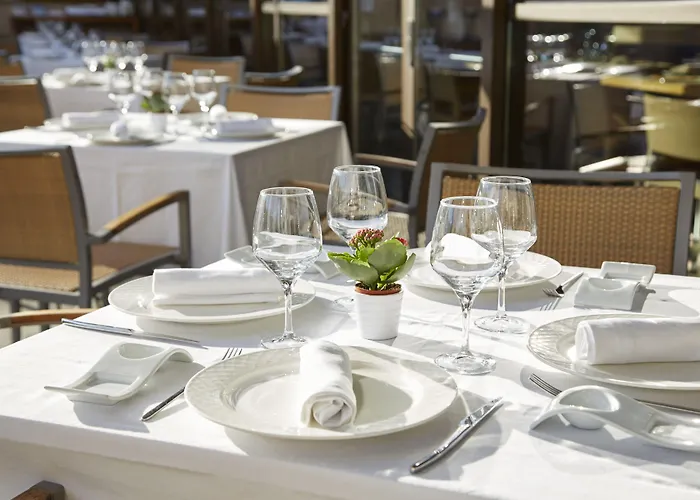 Hotel Puerta De Bilbao