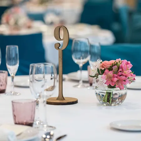 Puerta De Bilbao Hotel 4*