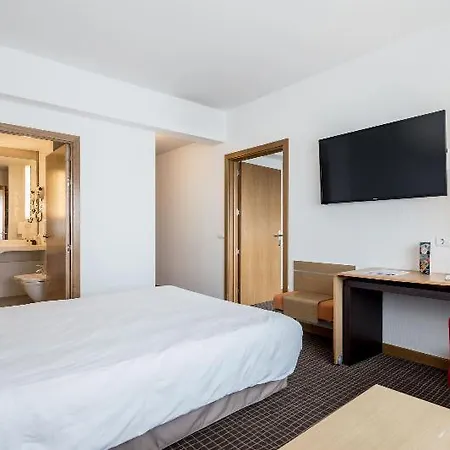 Puerta De Bilbao Hotel