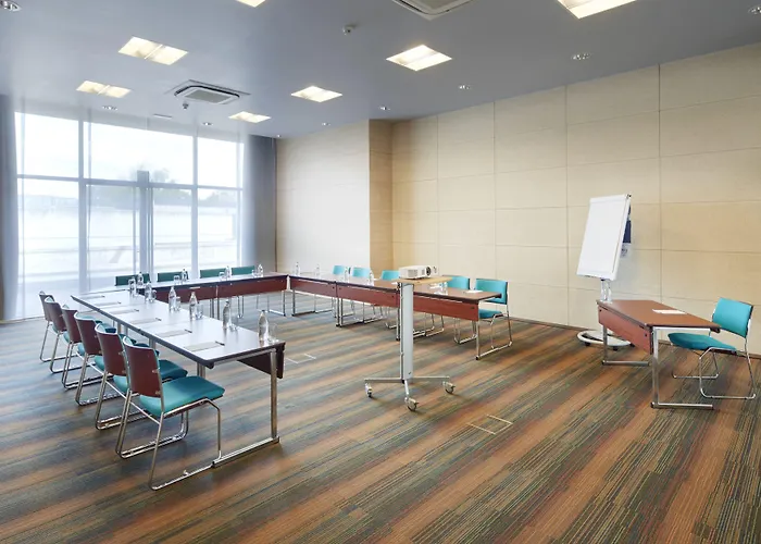 Hotel Puerta De Bilbao